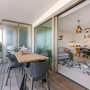 Appartement Huswell - Modern With South Facing Terrace